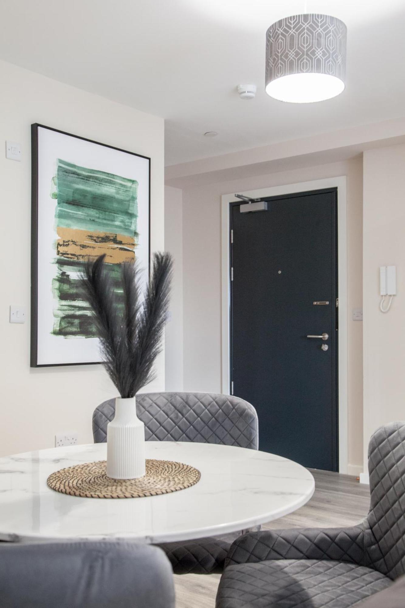 Modern 2Bd Apartment In Manchester City 외부 사진